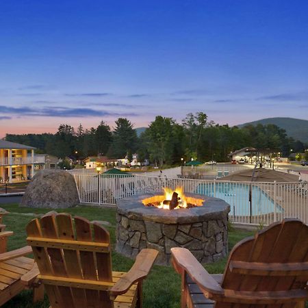 Super 8 By Wyndham Lake George/Downtown Εξωτερικό φωτογραφία