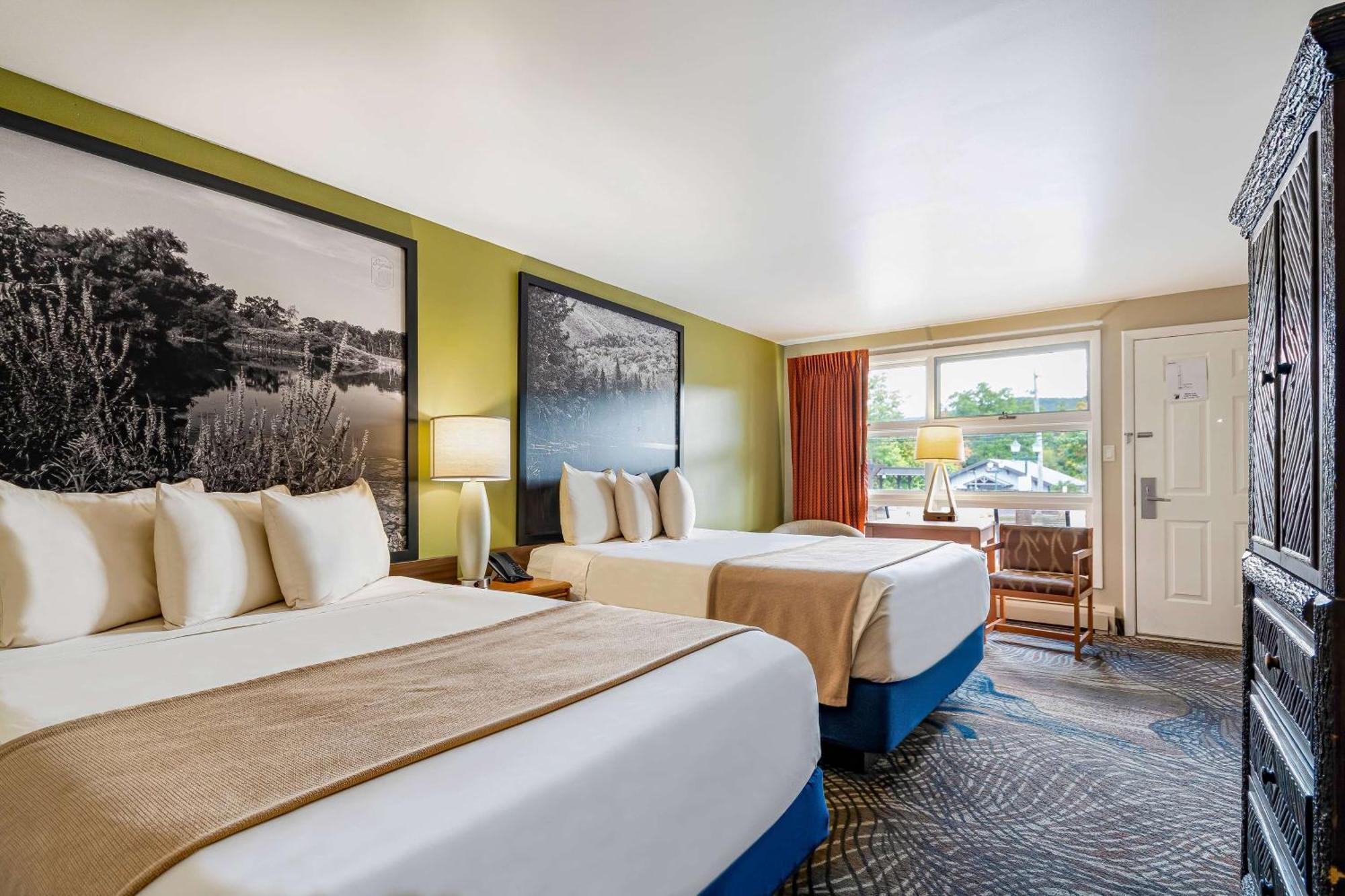 Super 8 By Wyndham Lake George/Downtown Εξωτερικό φωτογραφία