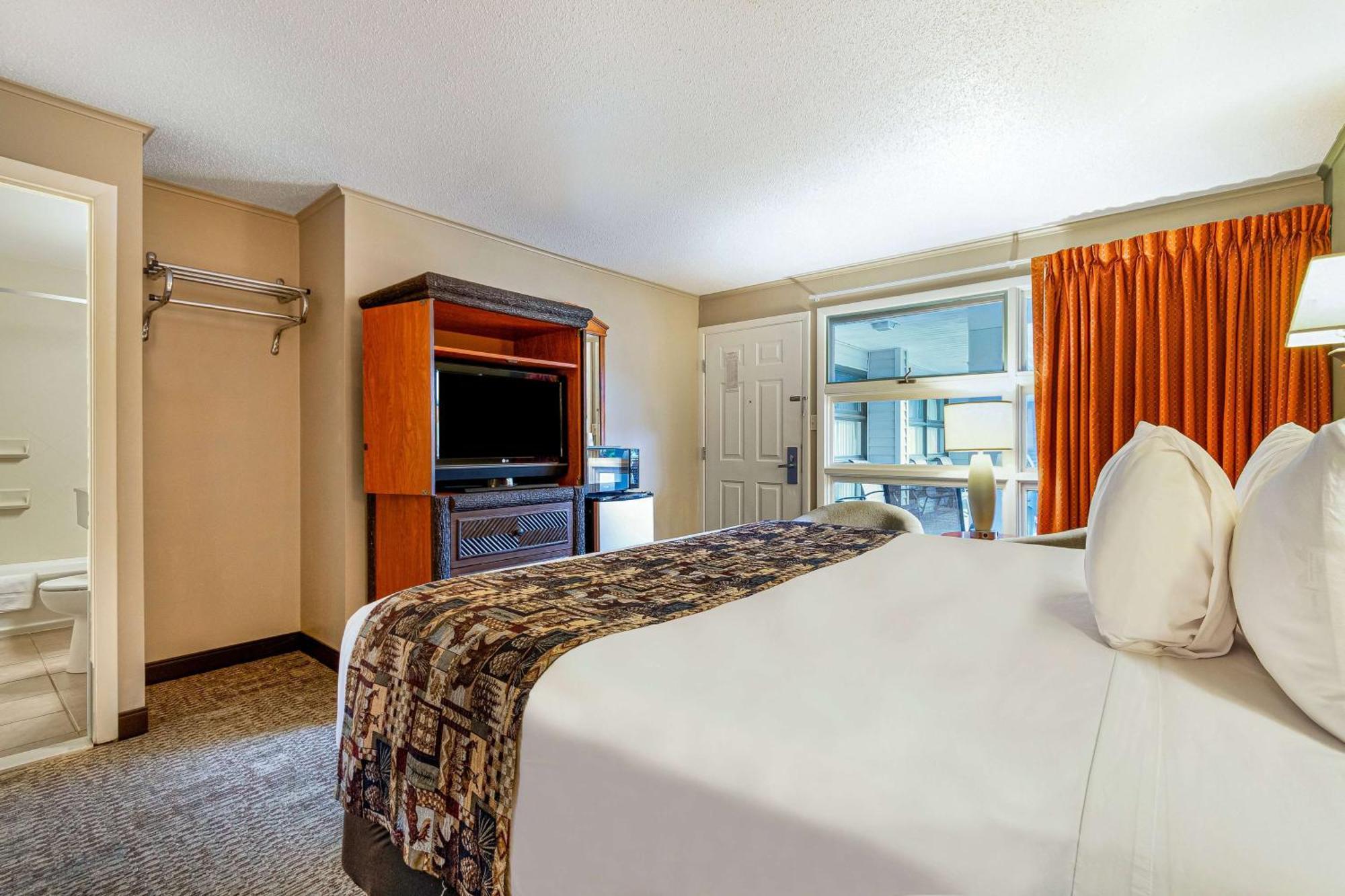 Super 8 By Wyndham Lake George/Downtown Εξωτερικό φωτογραφία