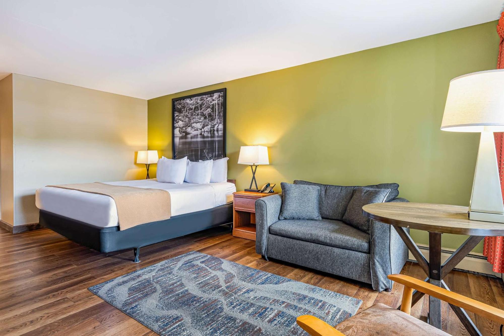 Super 8 By Wyndham Lake George/Downtown Εξωτερικό φωτογραφία